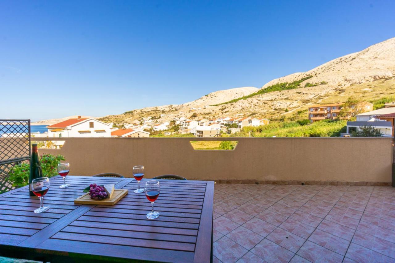 Apartment And Room Bacic Метайна Екстериор снимка