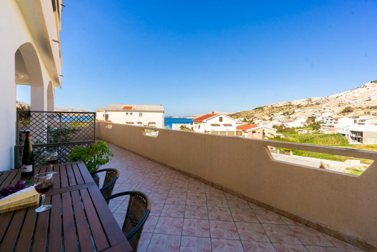 Apartment And Room Bacic Метайна Екстериор снимка